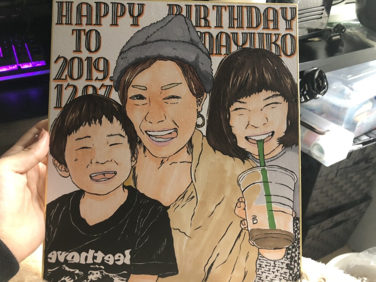 写真1枚からそっくりの似顔絵描きます あなたなお大好きな人でもあなたの大事なペットでもなんでも！ イメージ1