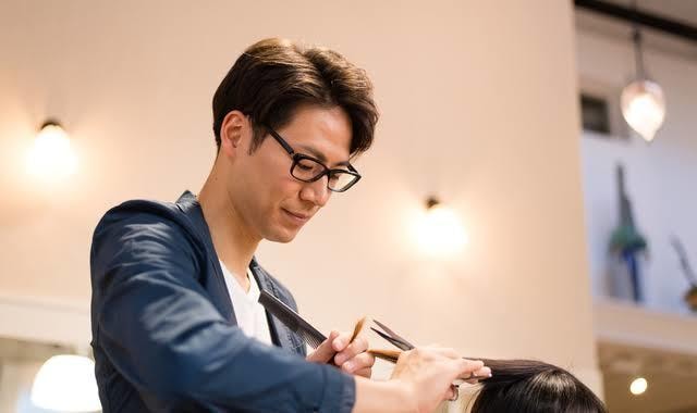 ヘアサロン独立の為にやるべき事を教えます 完全独学で開業した18年美容師がレクチャーします。 イメージ1