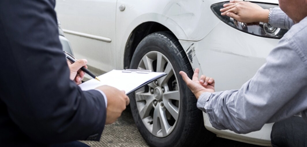 車で事故をした際保険会社に提出する見積り作成します 車の事故で保険会社が絡む修理。高額見積もり作成します。 イメージ6