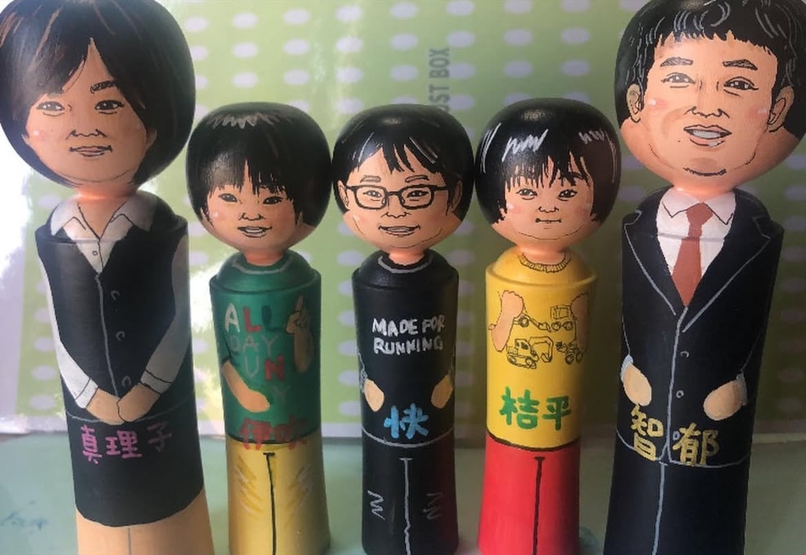 似顔絵こけし制作いたします ウェディングに！記念品に！店内に！あらゆるシーンに！ イメージ8