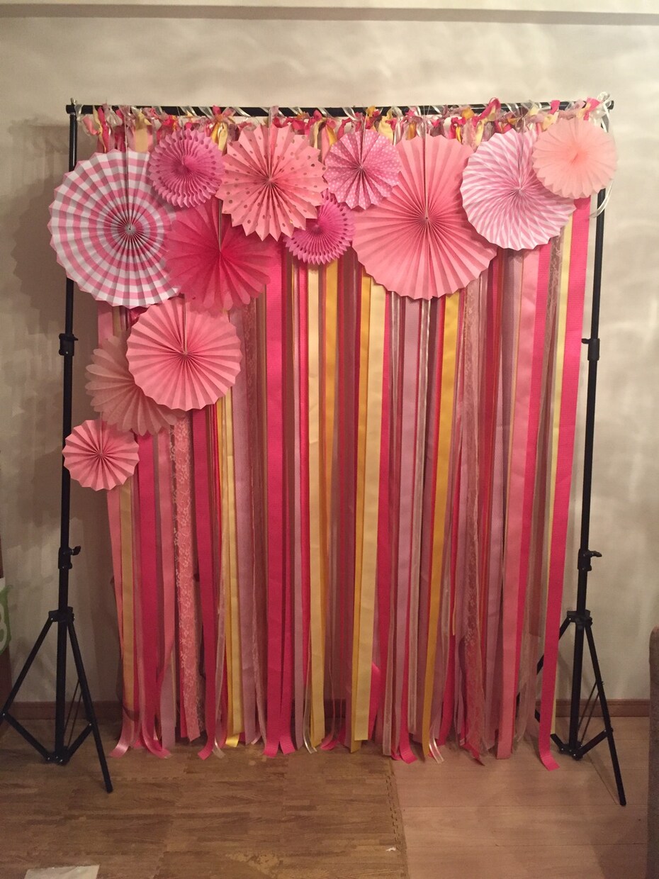 リボンカーテンフォトブース作ります イベント、結婚式などにおすすめです。 イメージ2