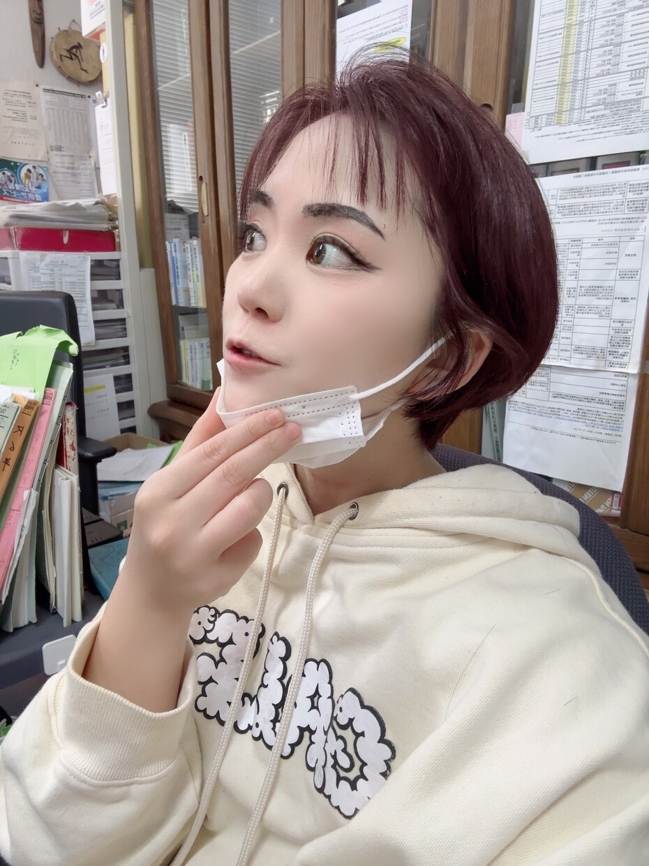 インスタグラマー60万人が厳しく伝授します インスタakanera21_fu。秀才天才司法書士事務所勤務 イメージ4