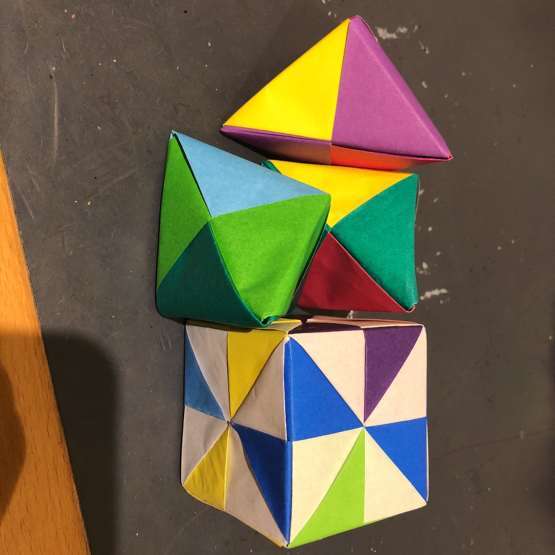 折り紙できます（＾ω＾）なんでもご相談くださいます 折り紙は子供時代から得意です！ある程度の物なら作れます！ イメージ1