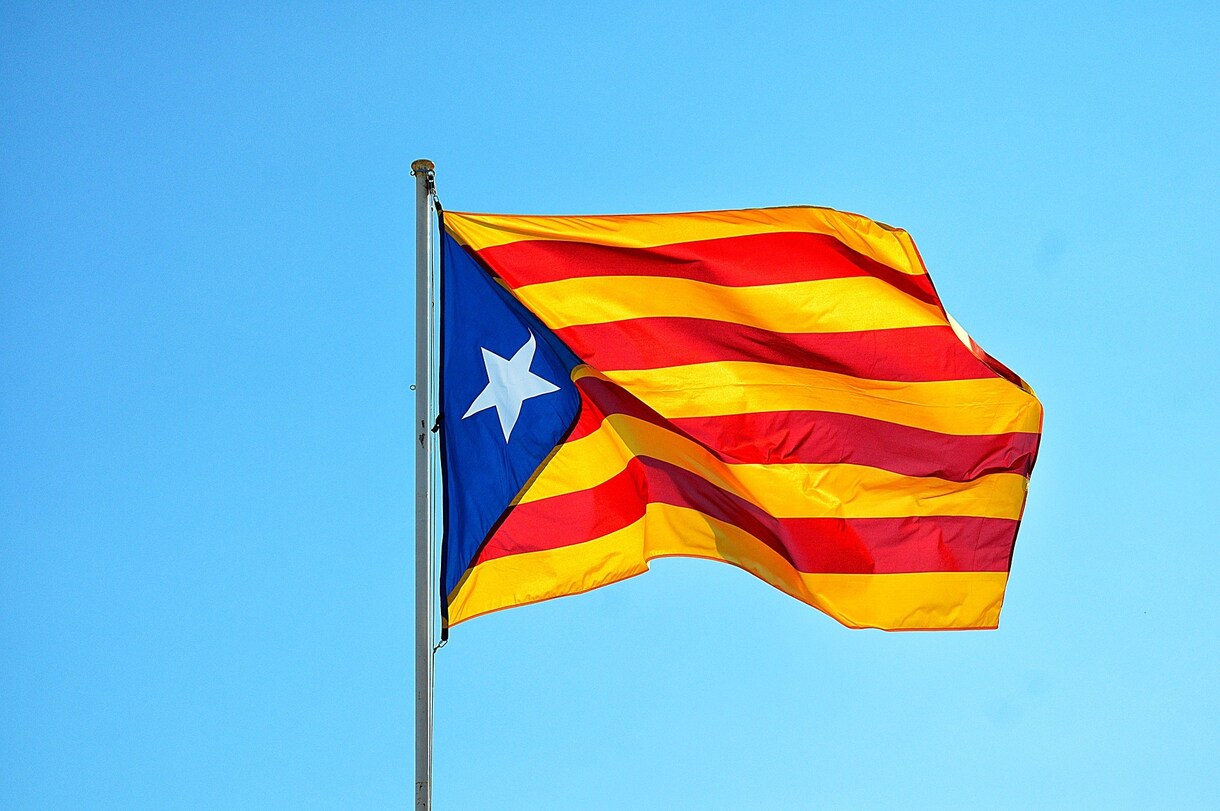 500円でカタルーニャ語⇄日本語の翻訳承ります 現地企業での６年間の実務経験を活かし自然で丁寧に翻訳致します イメージ1