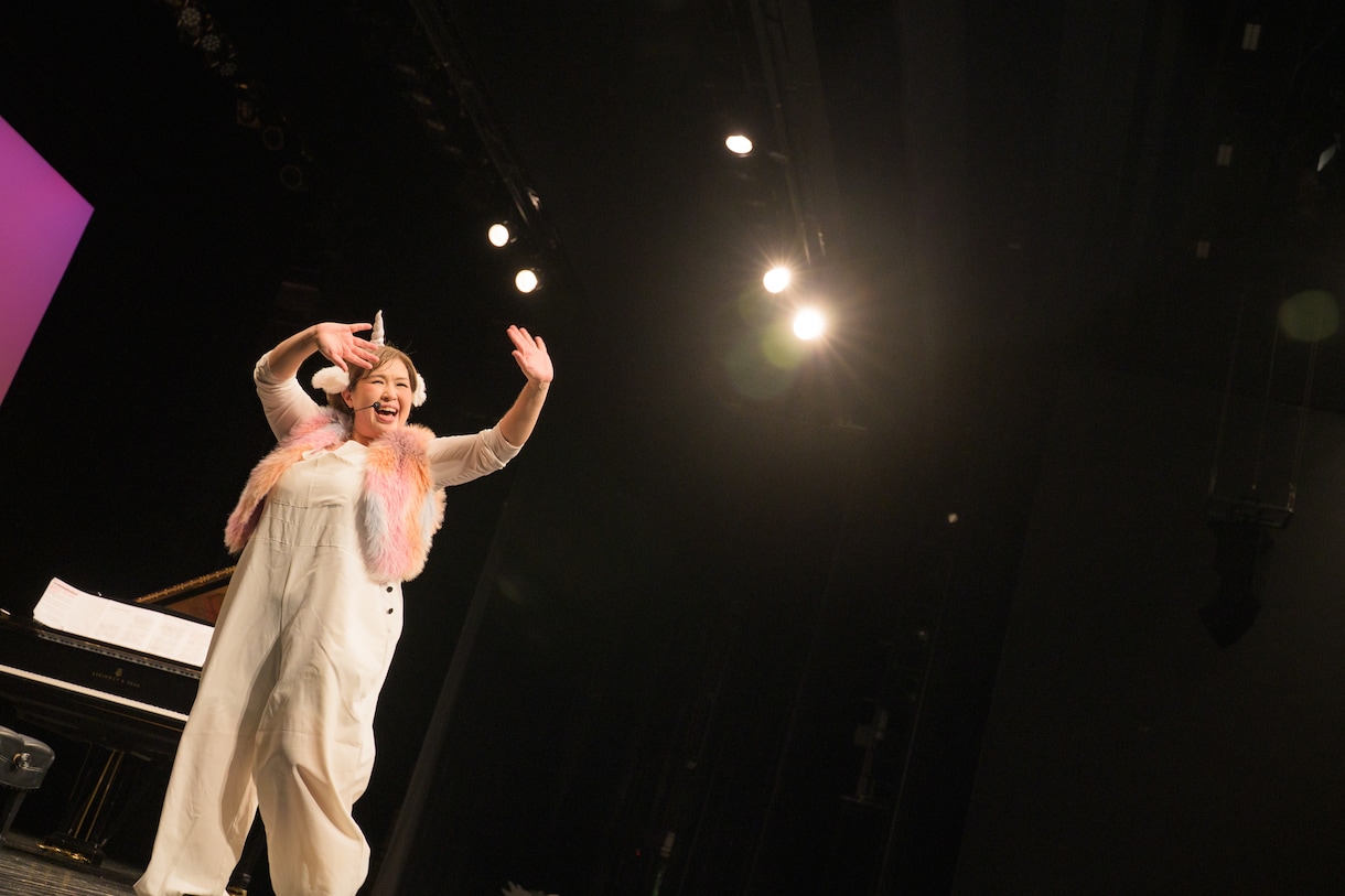 地域イベントやパーティーなどの撮影を承ります みんなで作り上げた楽しい時間。最高の瞬間を最高の形で。 イメージ3