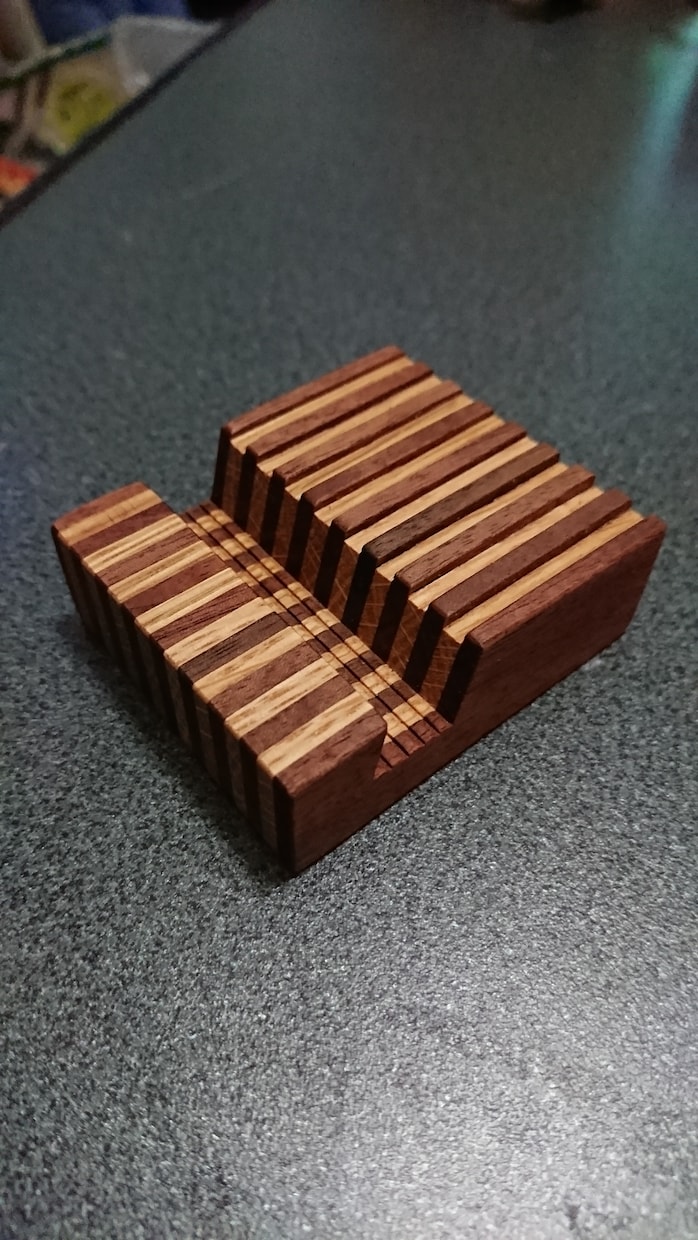 木材でインテリアにも使える小物家具を手作りします 木材にしか表現できない様々な顔があります！ イメージ4