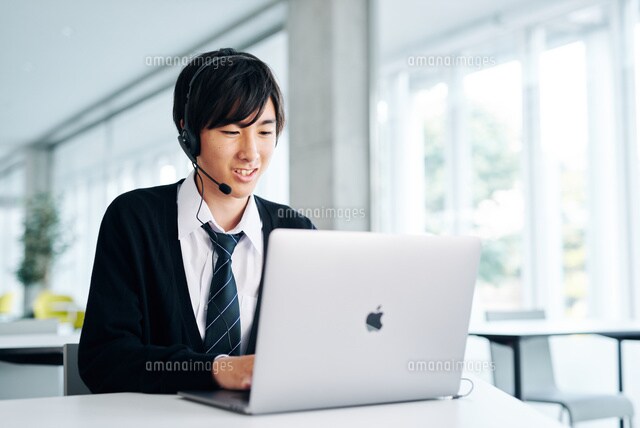 中学3年社会公民のオンライン授業でパワポが使えます 突然始まったオンライン授業ですぐに使える先生方の強力な味方 イメージ1