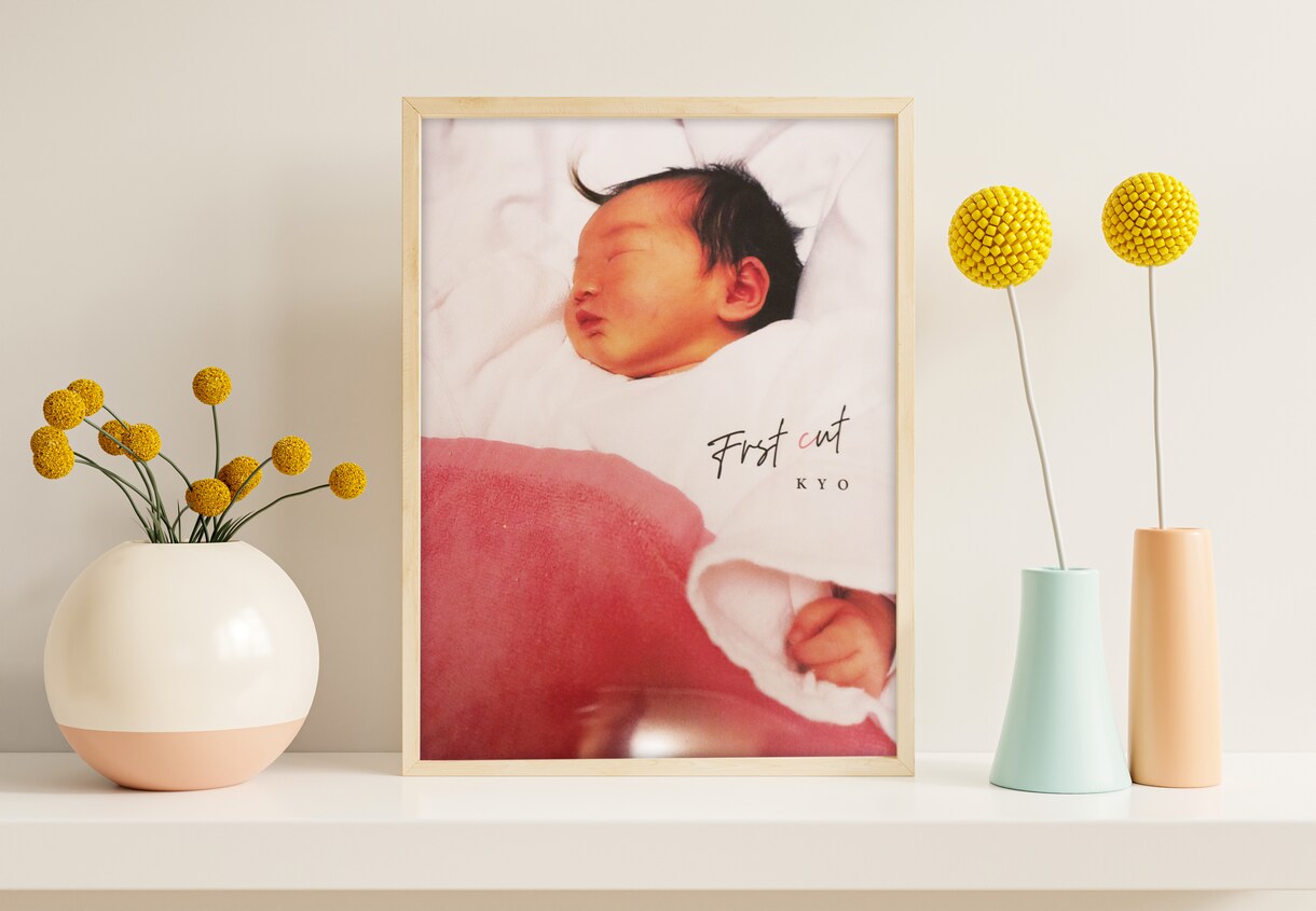 お子様の写真で☆ファーストカット台紙お作りします 初めての髪の毛を赤ちゃんの写真に イメージ1