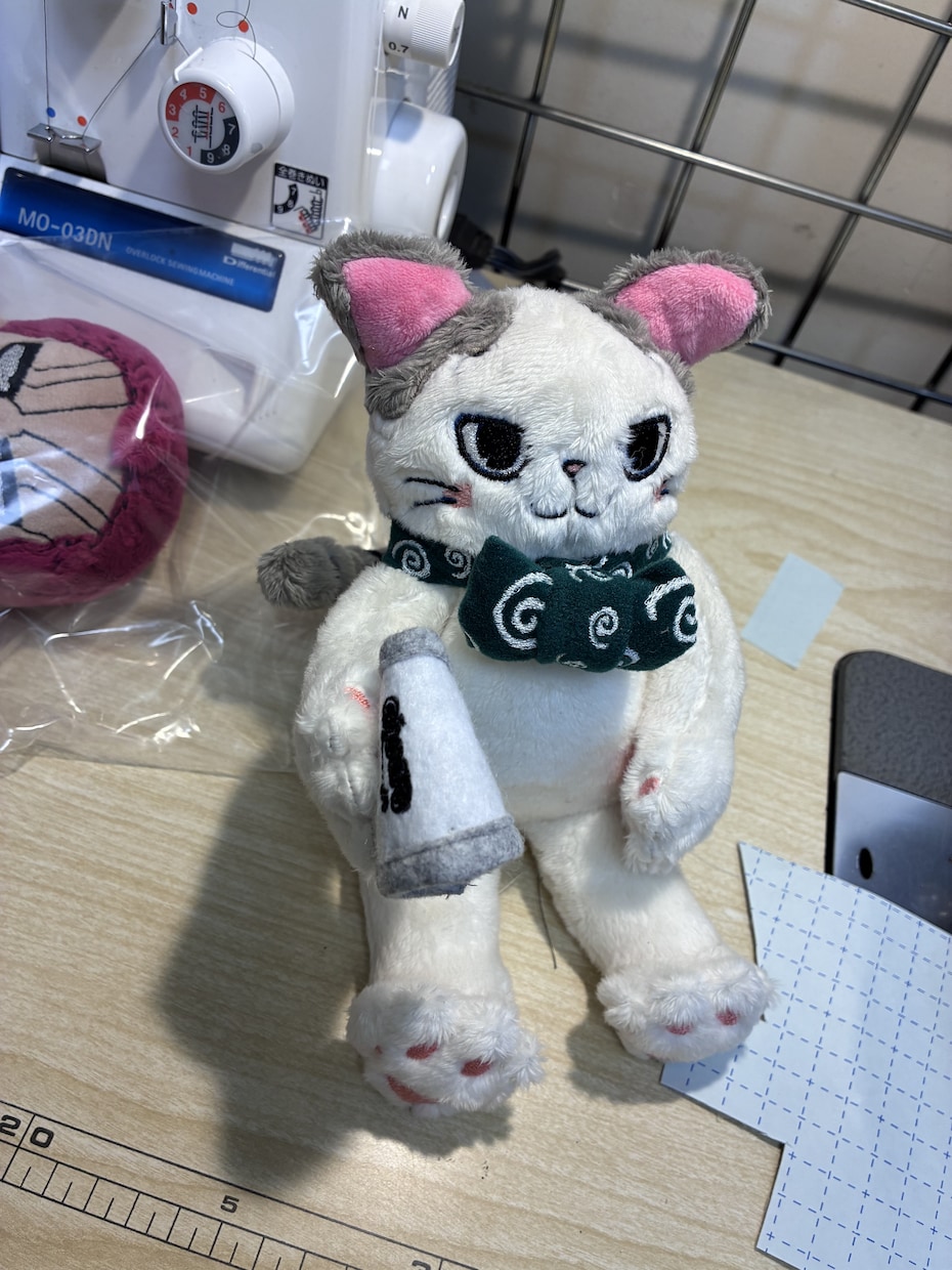 推し！？自分？をオリジナルぬいぐるみにしてみます デザイン。刺繍、縫製は工業ミシンで。 イメージ7