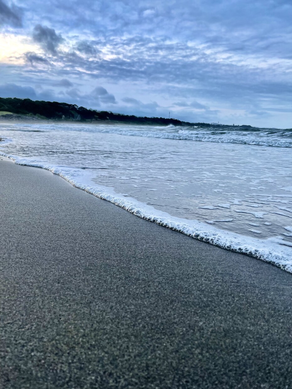 海の写真を提供します 海の写真です。ポストカードにしたり、スマホの壁紙に使えます イメージ3