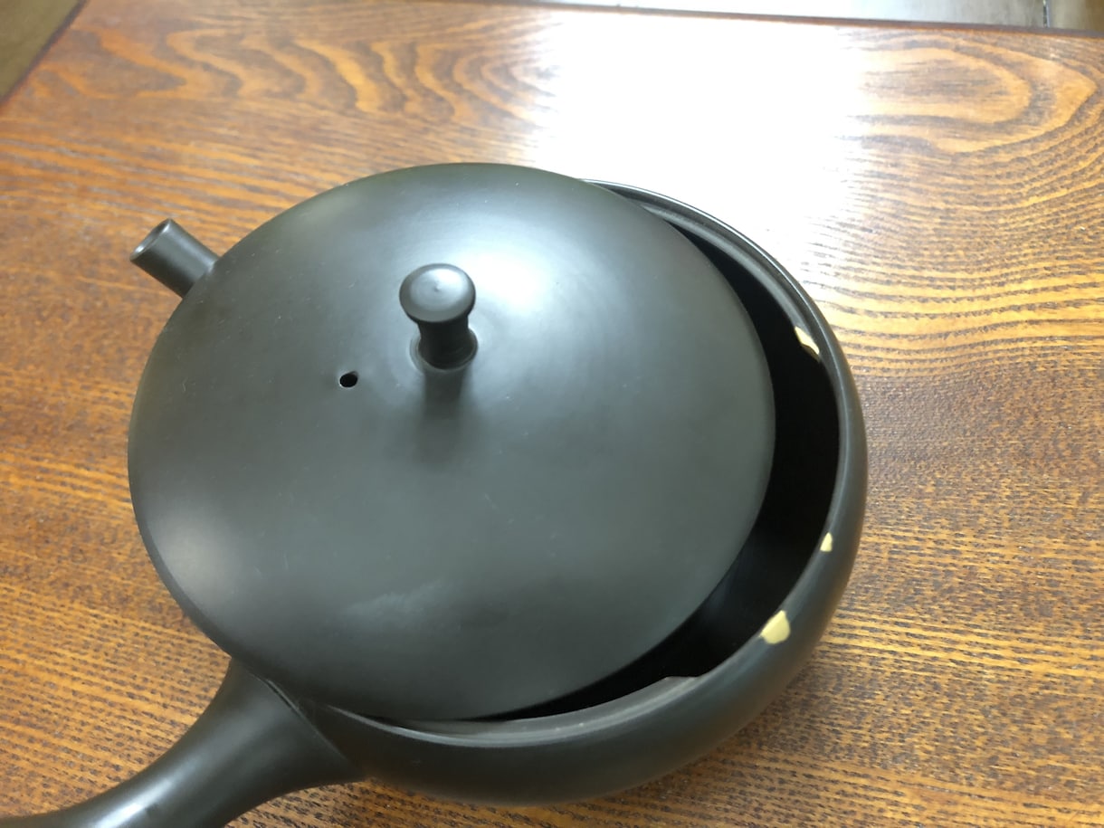 金継ぎ　本漆で陶磁器を修繕します 簡易金継ぎ・接着剤で付けた箇所のやり直しも承ります イメージ4