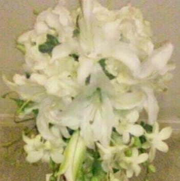 世界に一つのブーケ・花ギフト作ります 宝塚歌劇の制作経験を活かした特別な花贈り イメージ1