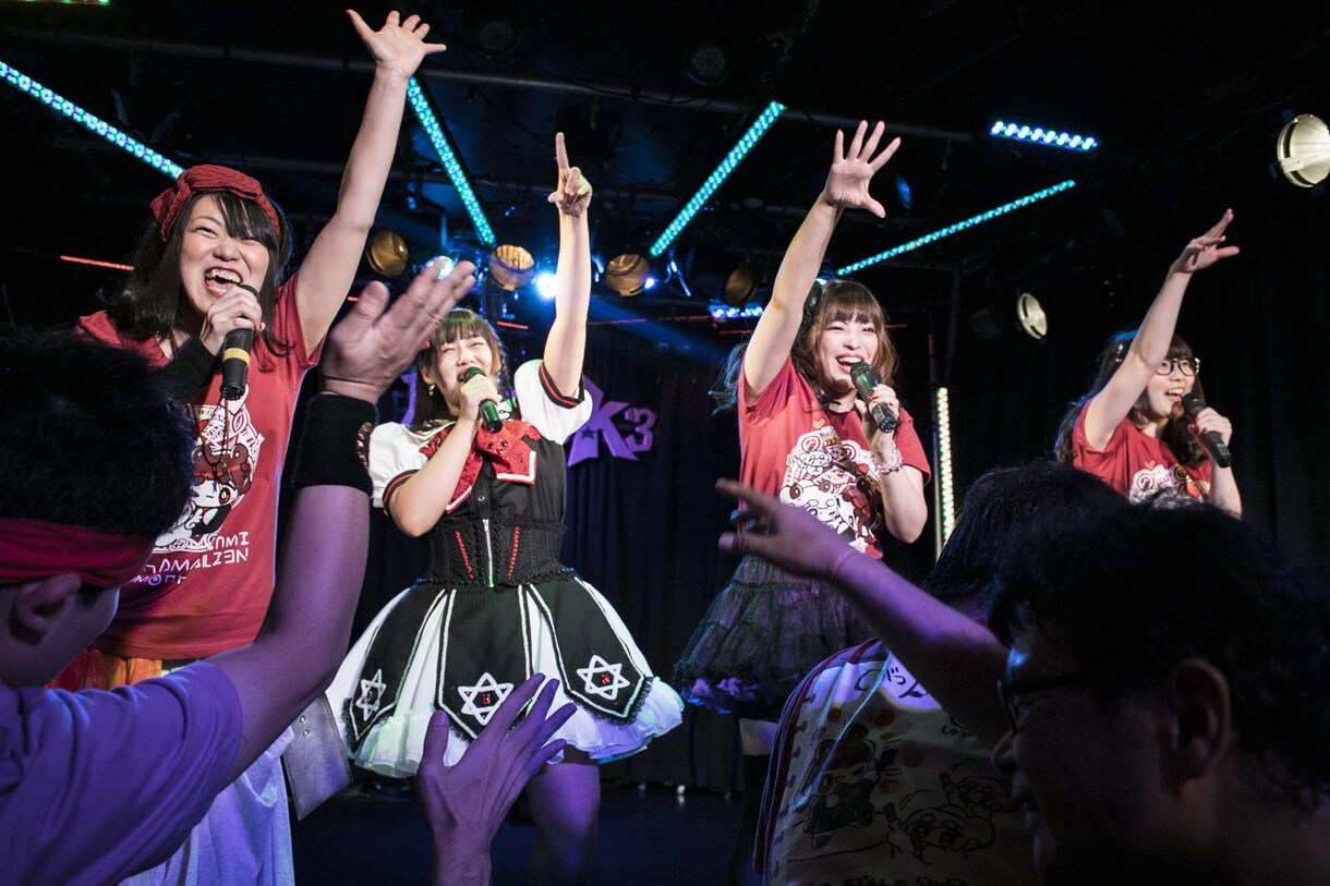音楽ライブの撮影を行います 元地下アイドルが音楽ライブの撮影を行います！ イメージ1