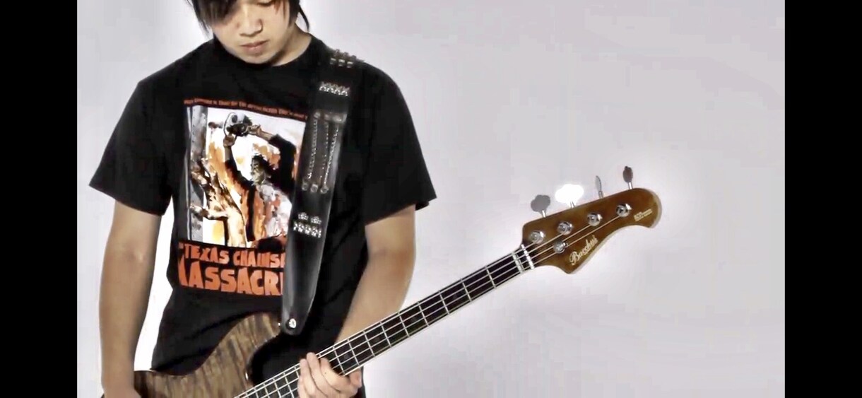 バンド様のオリジナル楽曲のベース編曲します 個々の楽曲の雰囲気に合わせた最高のベースを提供します。 イメージ3