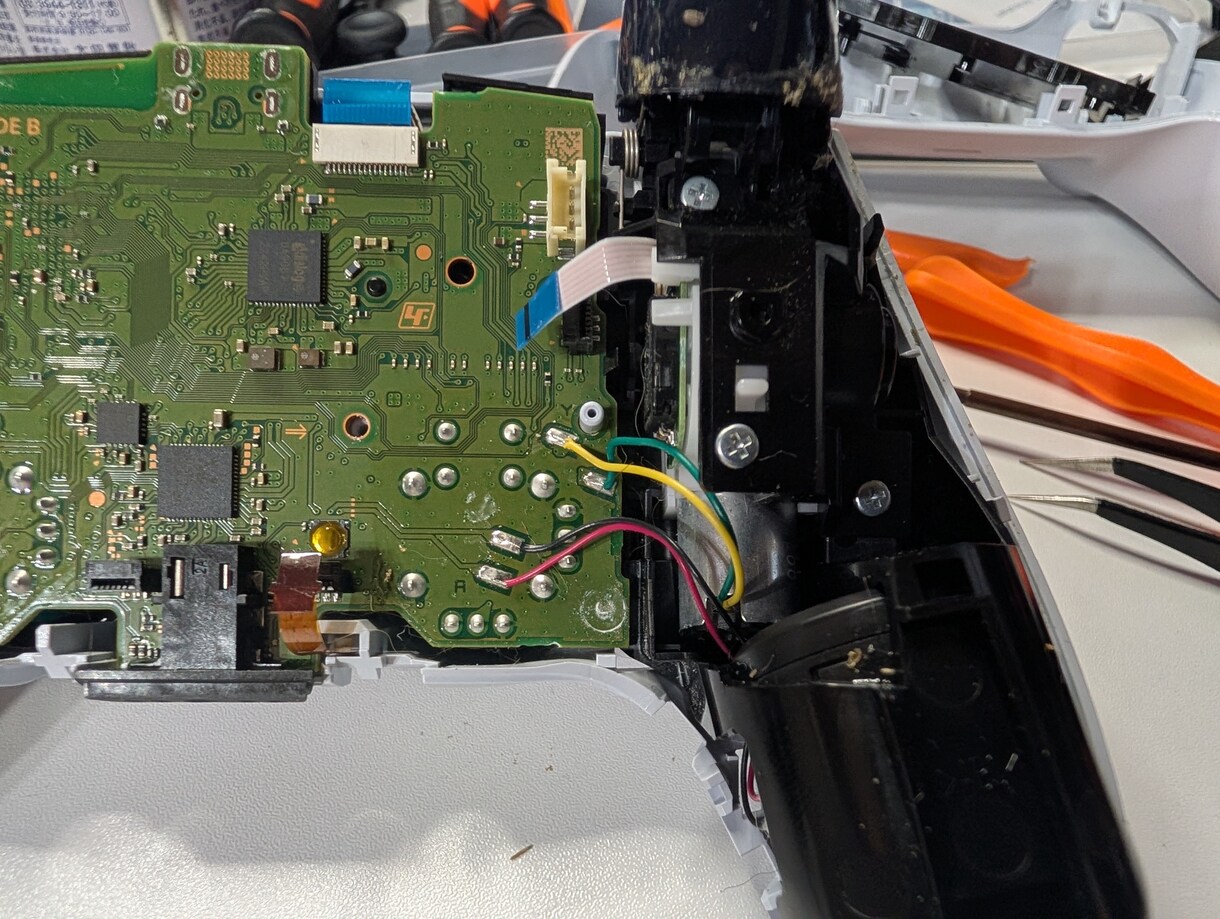PS5コントローラー修理いたします 補助基板で高耐久！安心の即日修理対応 イメージ3