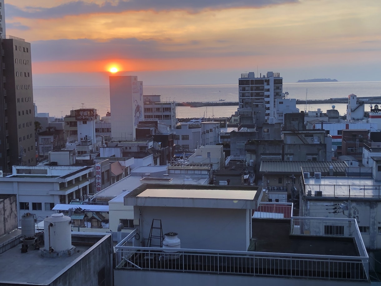 うつ病、適用障害でお悩みの方相談に乗ります １年休職しリワークに通い復職して４年。生の体験を話せます。 イメージ1
