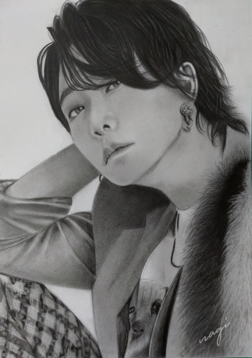 鉛筆画、リアルな似顔絵を描かせて頂きます 大切なご家族・思い出・記念にいかがでしょうか イメージ1