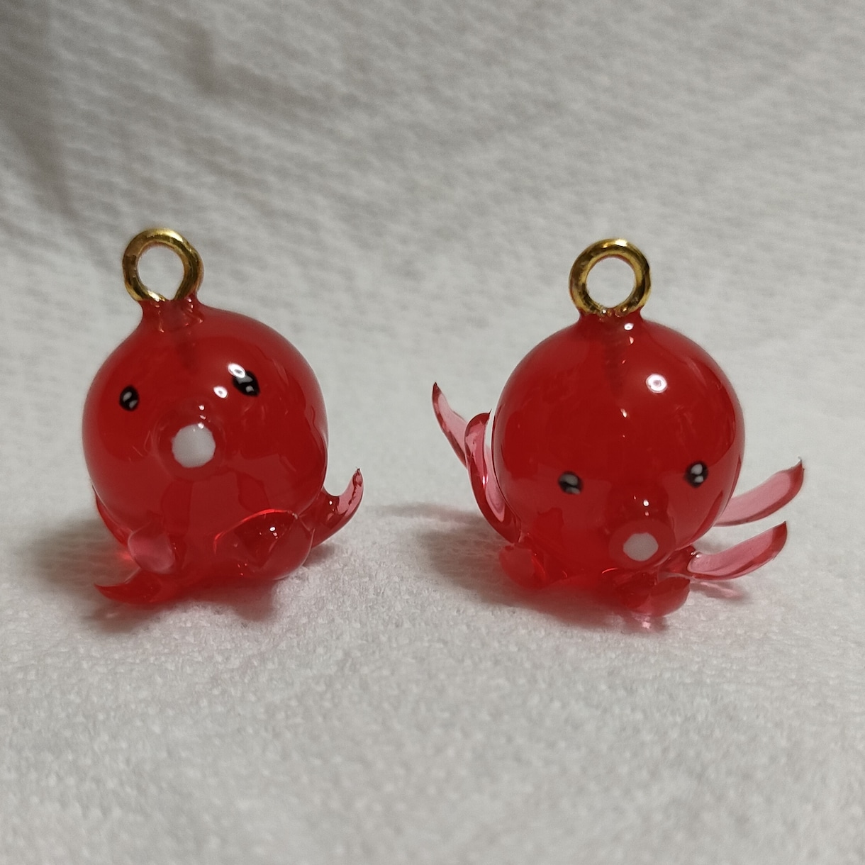 レジンを始めてみたい方一緒にレジンで作品を作ります お子様でも大人でも、不器用でも大丈夫！一緒にやれば楽しいよ！ イメージ8