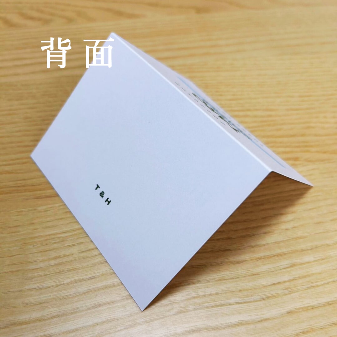 結婚式席札　あなたの作ったデザインを印刷代行します お客様の作ったデザインで作成・印刷・折目付けまで行います！ イメージ3