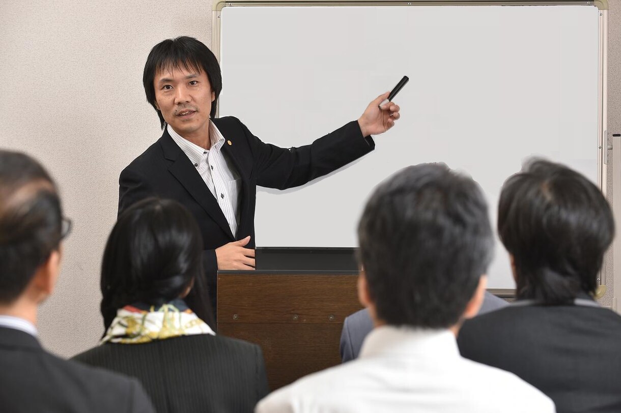 介護破産を防ぐ国の新しい制度の解説を承ります 親が認知症になる前にできる“国の新しい制度”をご存じですか？ イメージ2