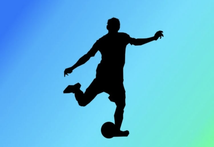 サッカーに関してのどんな質問でも受け付けます 僕は小学校から始め全てのポジションを経験させてもらってます！ イメージ1