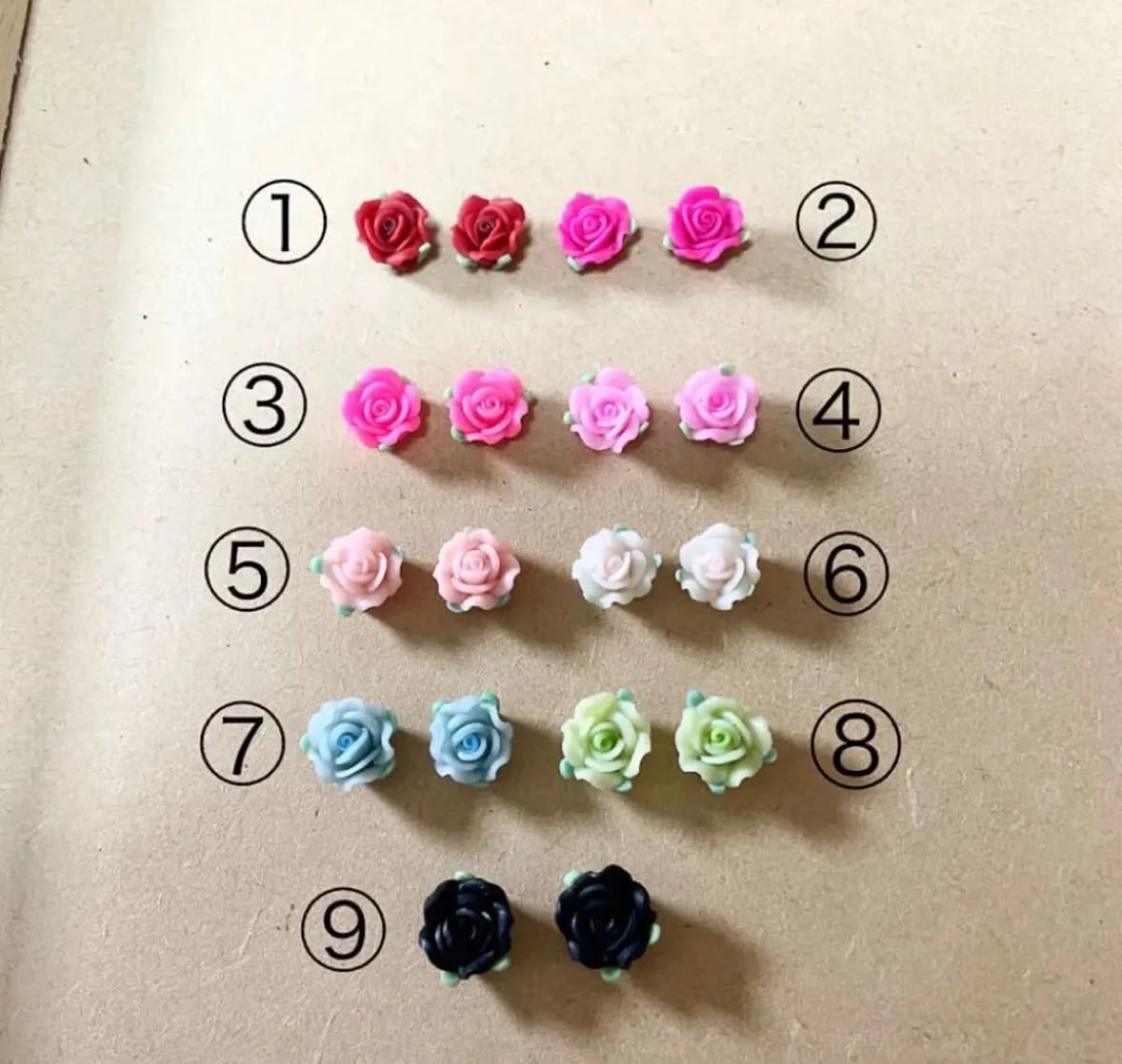 あなただけのアクセサリーお作ります バラとニャンコのイヤリング/ピアス イメージ2