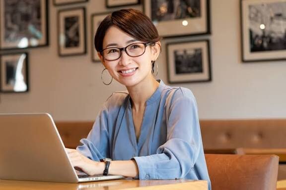 家に居ながらにして稼ぎたい！を一緒に叶えます 特別な経歴、学歴、職歴が無くても目指したい方の相談乗ります イメージ1