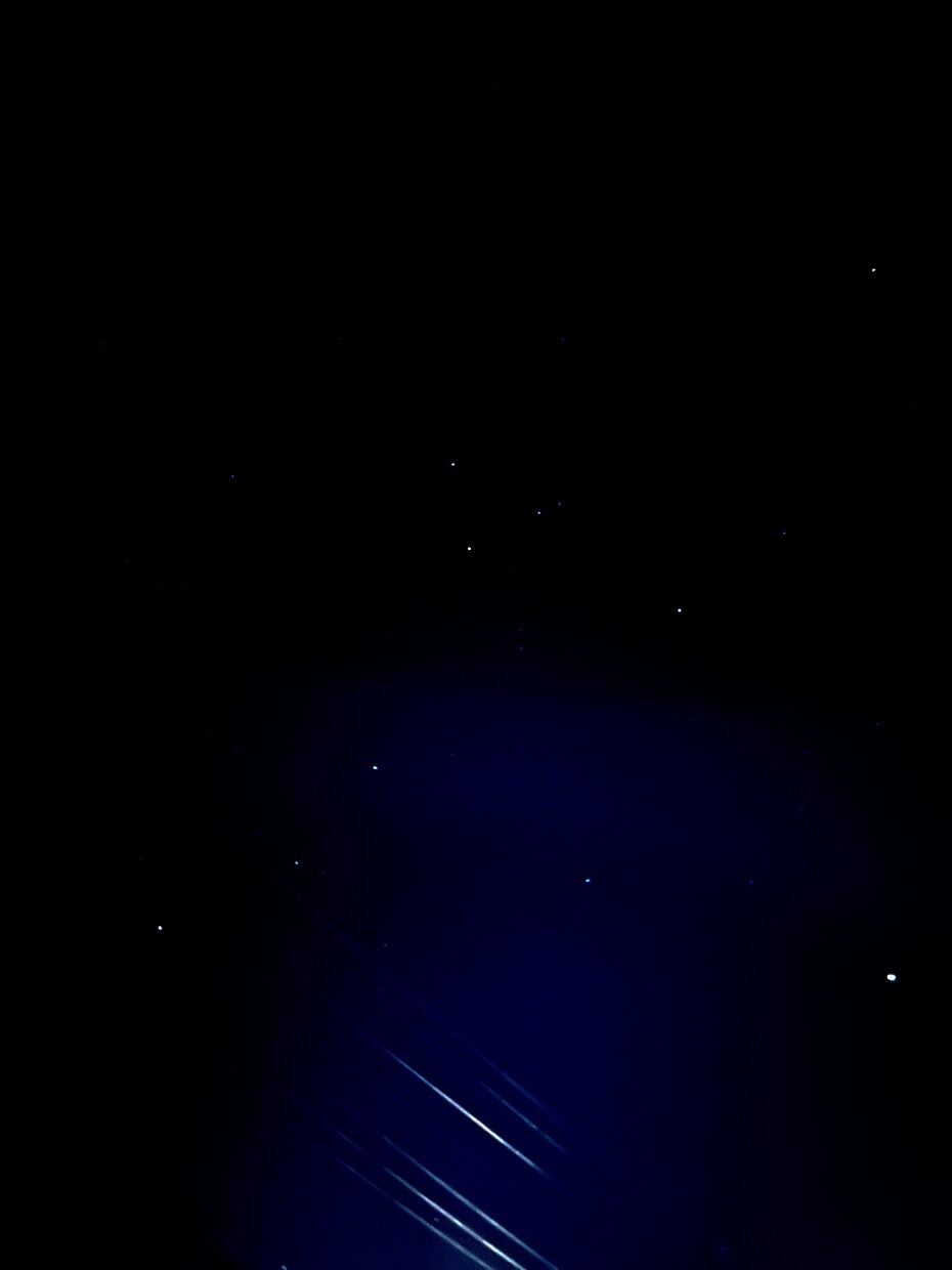 夜の写真や夕日の写真を撮ってます 和歌山県のホテルから撮りました。星空が多いです イメージ1