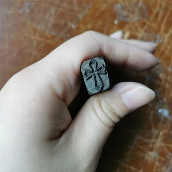 金属打刻印 オーダーメイド刻印を製作いたします 金属用打刻印【シルバー・銅・真鍮・軟鋼への打刻用】 イメージ6
