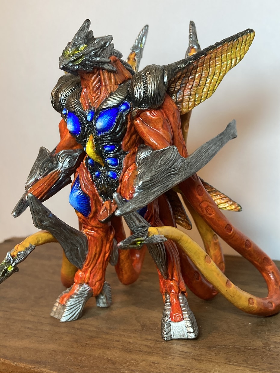 フィギュアのリペイント・塗装します 筆塗りならではの仕上がりで、怪獣ソフビを格好良く変身させます イメージ4