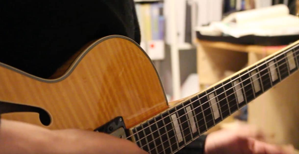 ソロギターのアレンジ・演奏・楽譜作成承ります あなたのお気に入りの１曲をソロギターで イメージ1