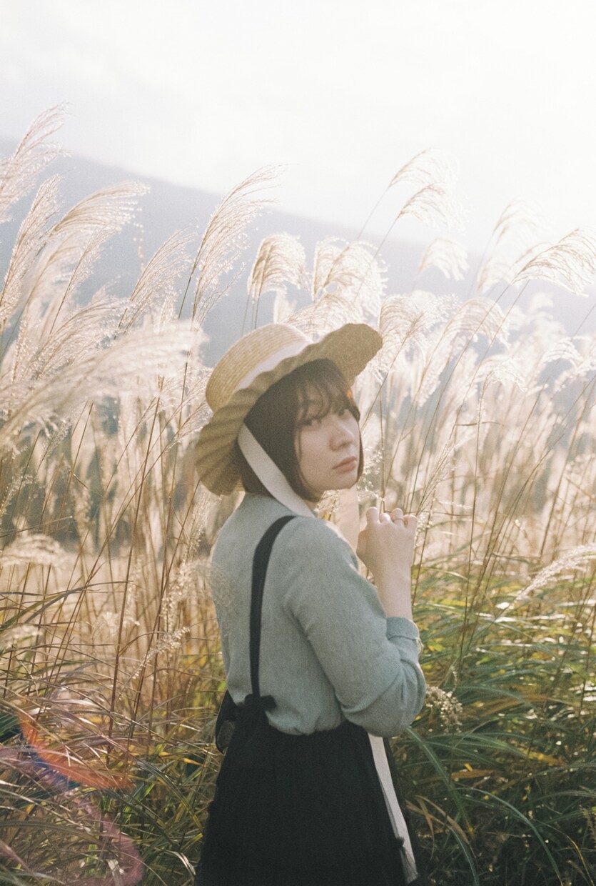 ポートレートカメラマンが出張撮影をおこないます プロフィール写真から作品撮りまでお任せください！ イメージ2