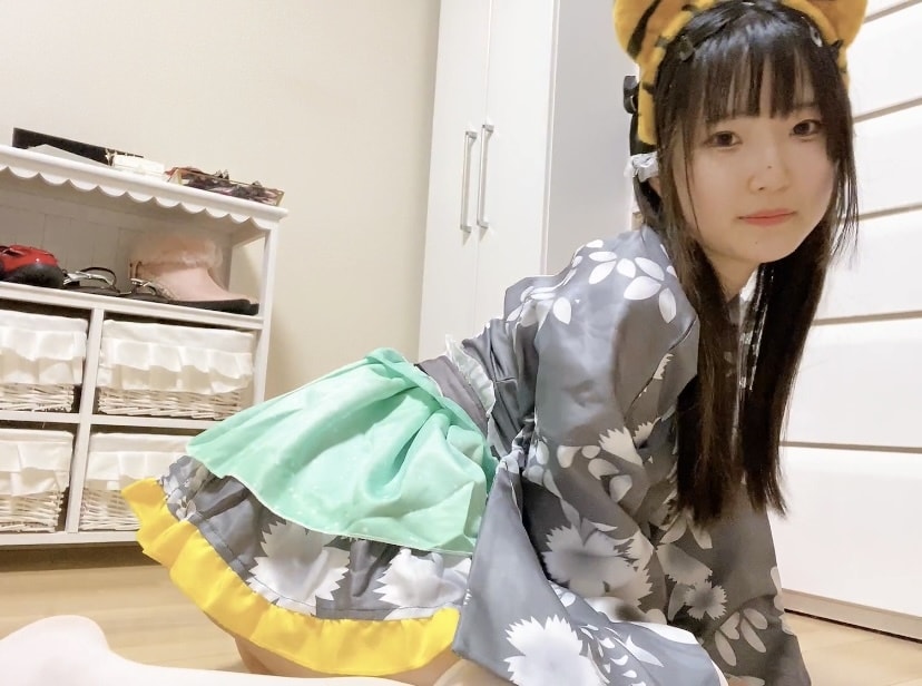 ゆめかわの専用写真をとります ここでしか買えないふりふり服の女の子の写真！ イメージ1