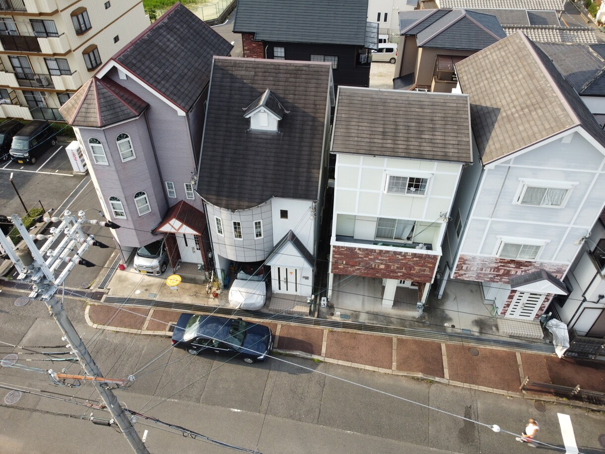 ドローンによる空撮をいたします 宣伝、イベント、家屋屋根点検調査、パンフレット撮影 イメージ6