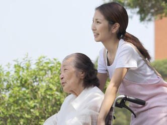 介護のお悩みお聞きします 療養型、デイサービス、訪問介護、障害者訪問介護を経験 イメージ1
