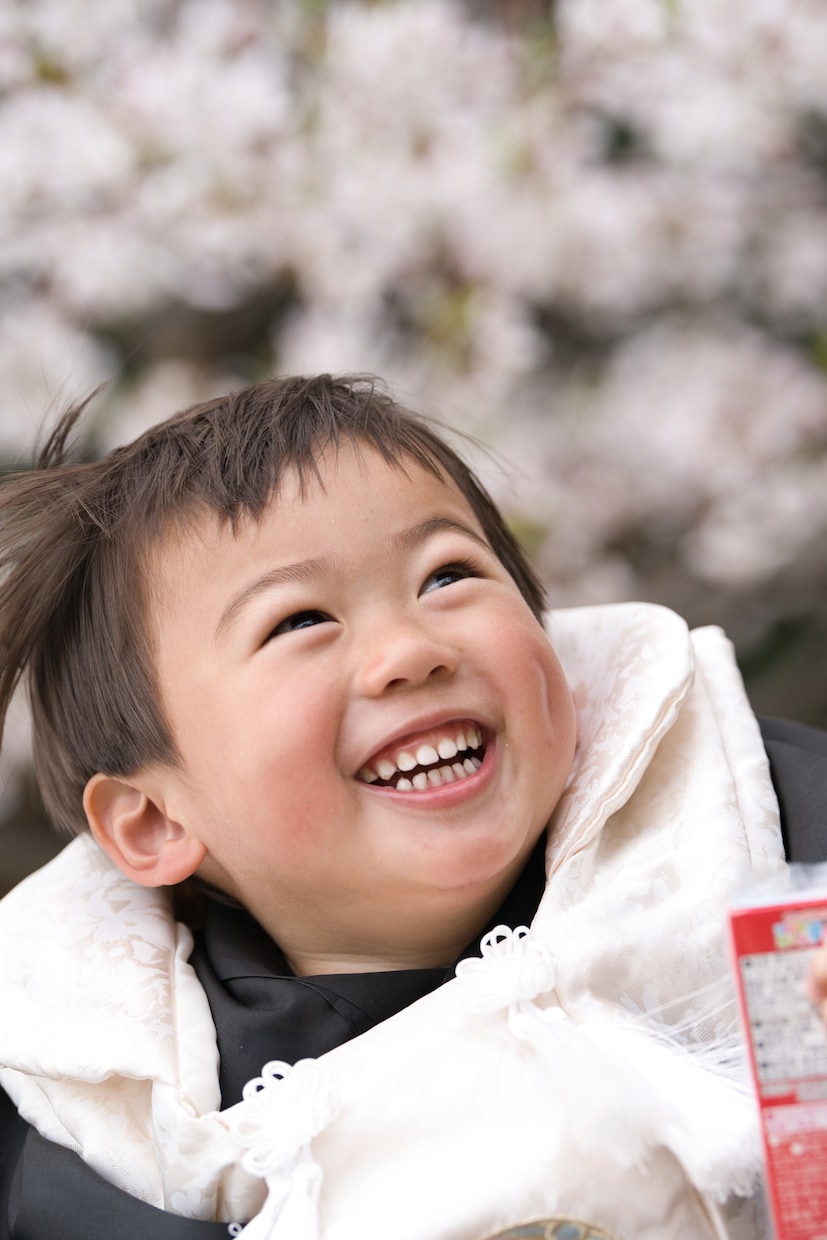 モニター価格（30分）家族写真を綺麗に撮影します お子様が小さいと家族そろっての写真って少ないですよね イメージ1