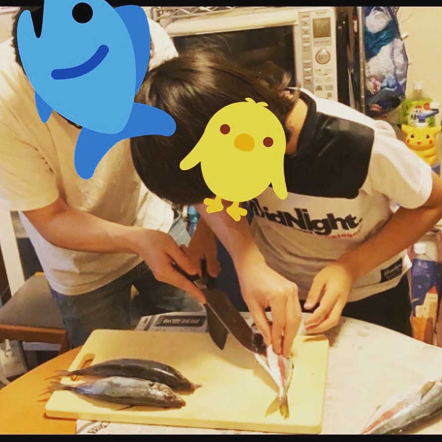 魚の三枚おろしの動画をおくります 魚の三枚おろしを説明付きで送ります。 イメージ2