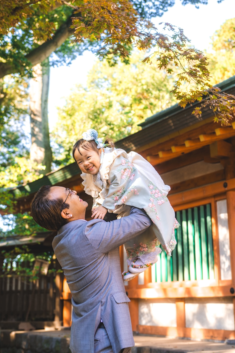 自然な表情でロケーション家族を撮ります ご家族の自然な笑顔と想いを1枚1枚に残します。 イメージ8