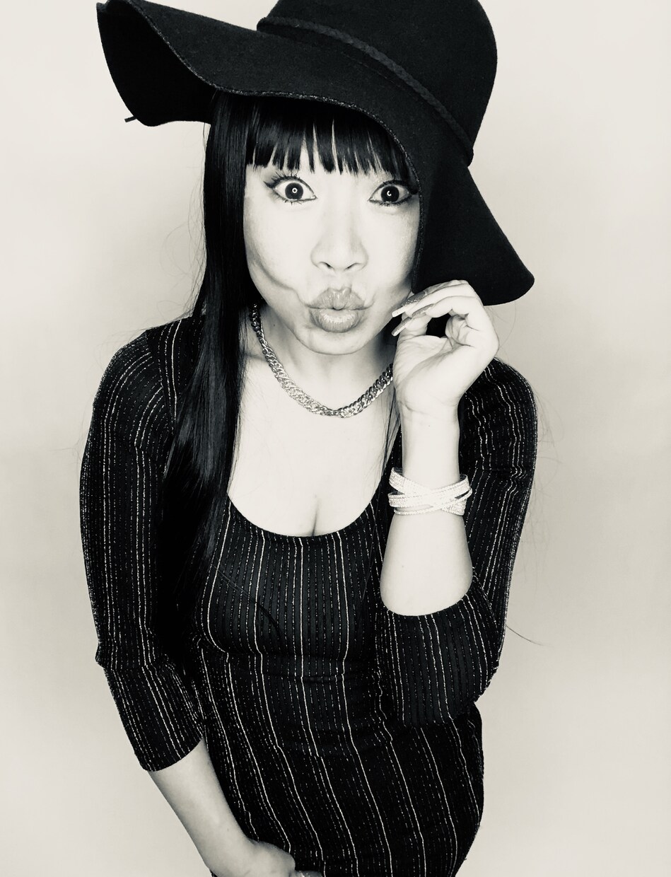 唯一無二の歌声でご要望にお応えします 歌に関する事なら何でもご相談下さい♪英詞、日本詞で歌います。 イメージ7