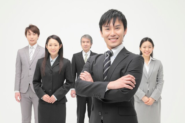 人事、外国人雇用の話、行政への提出物、確定申告の話、ＷＥＢサイト運営の話、衛生、品質管理の話　など イメージ1