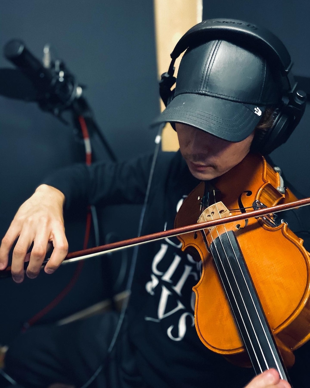 あなたの曲にバイオリンを入れます 生のStringsを入れてよりクオリティの高い音楽を イメージ1