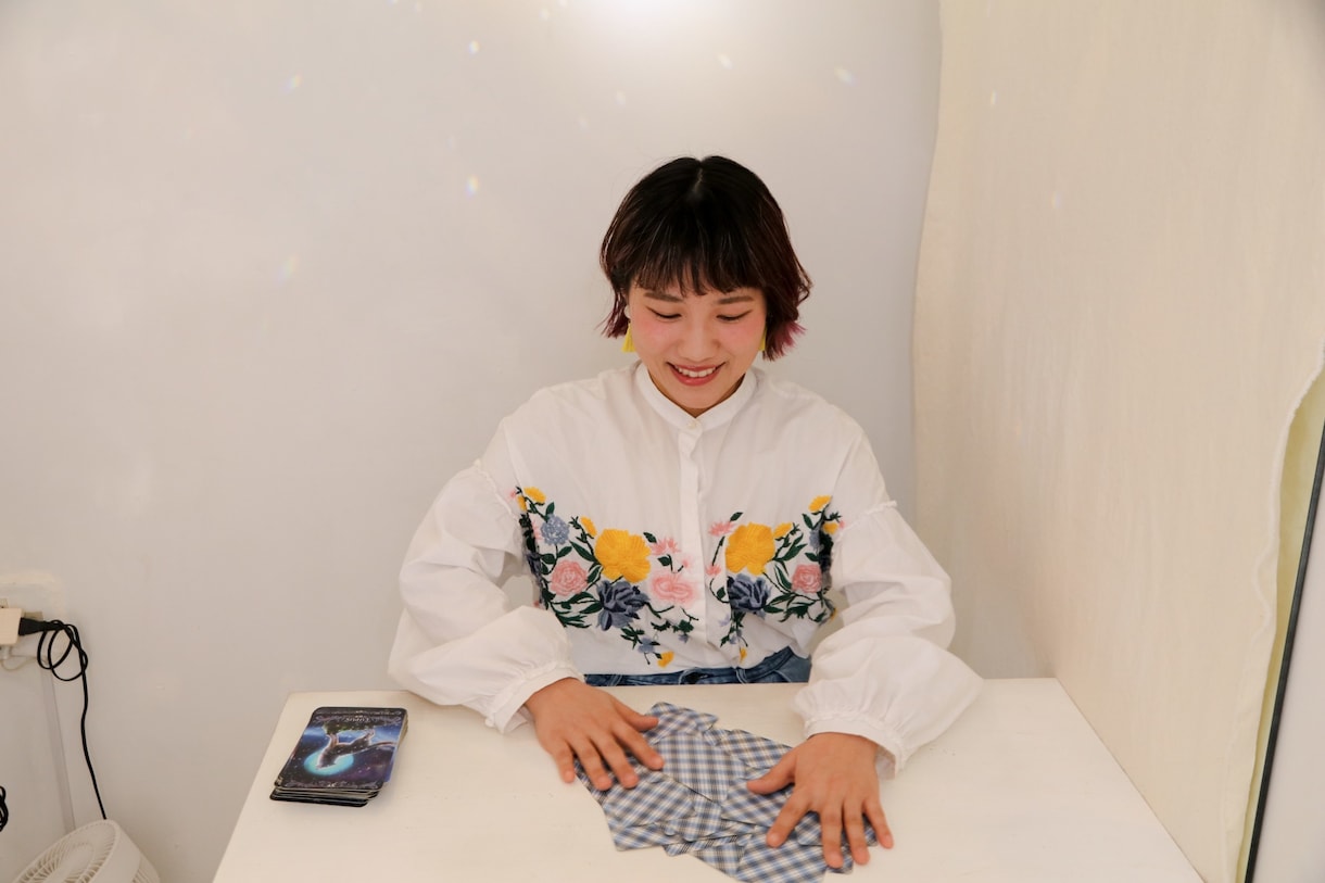 手相鑑定します 手相で知る自分自身の性格や性質。刻まれた手の線。 イメージ1