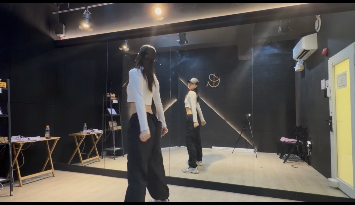 ダンス・パフォーマンス出張します プロダンサーによる出張レッスンやパフォーマンス イメージ1