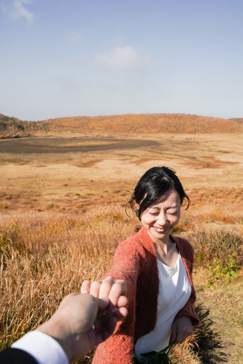 写真を編集ソフトで編集代行します 結婚式用などに温かみのある写真にしたい方へ、編集代行します。 イメージ3