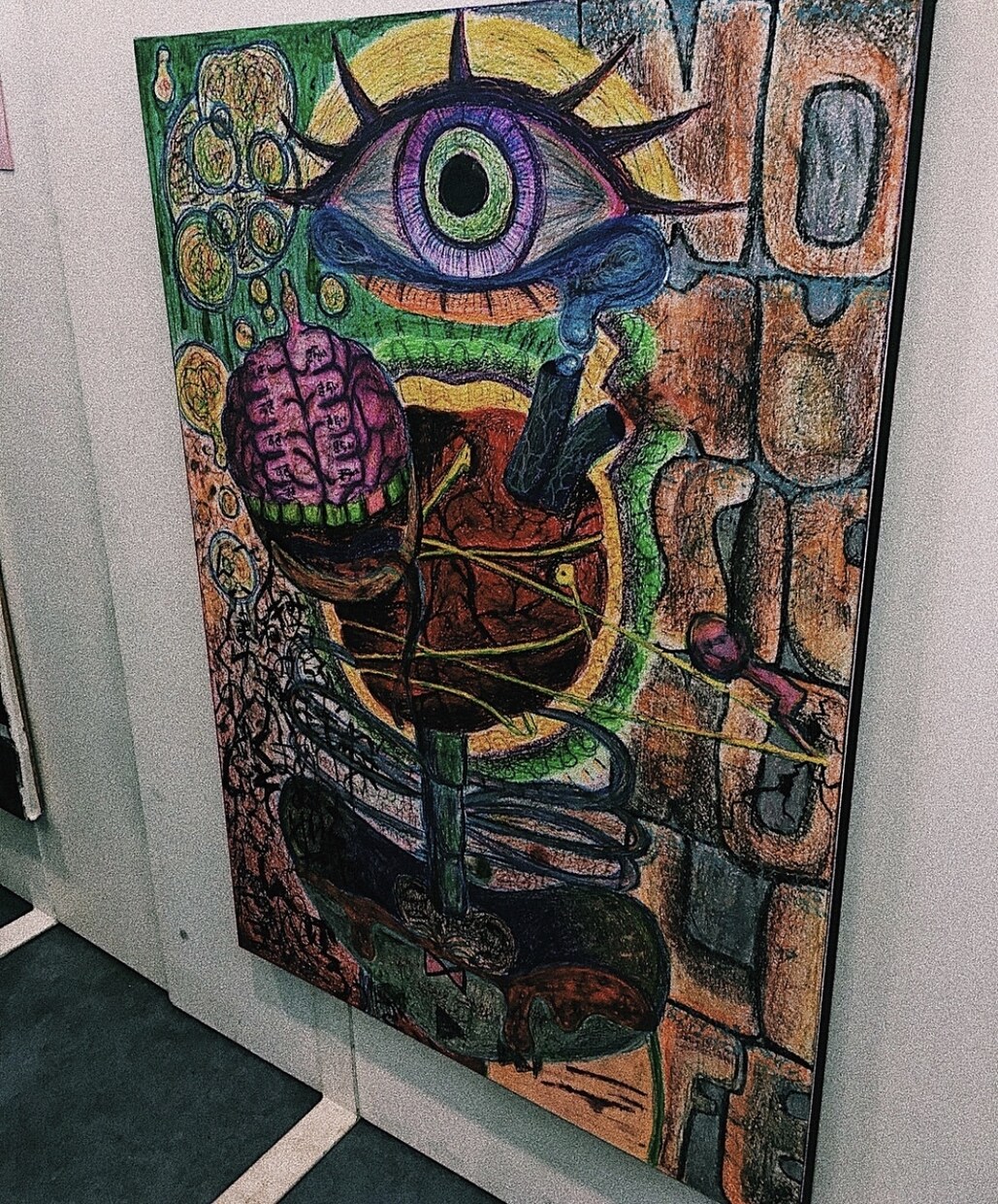 描いて欲しいものを言っていただければお描きします 私の絵柄でよければ描きます！主にクレヨンを使っています イメージ1