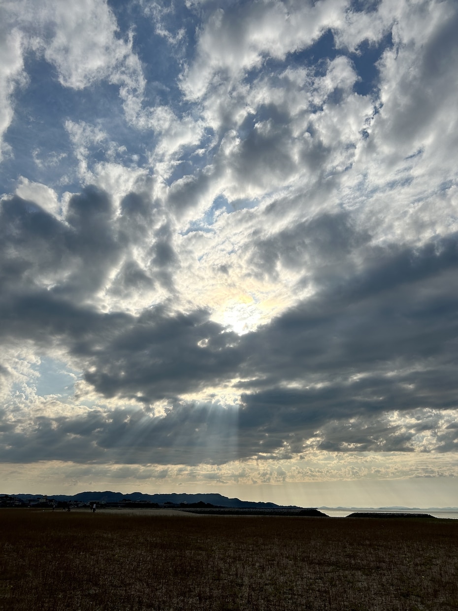 エネルギーを写真から霊視します あなたのエネルギーから霊視し、ことばでお届けします イメージ1