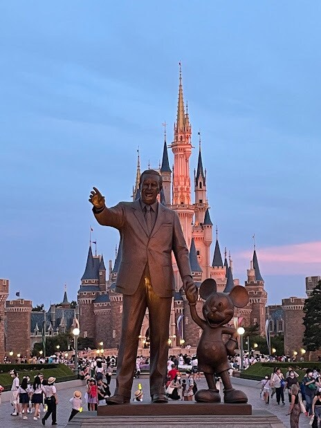 家族連れディズニーのプランニングを行います ディズニー歴5年　2023年に3回インパ イメージ1
