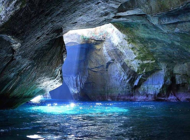 あなたの今の気持ちをすべて受け止めます 辛い、寂しい、悲しい、嬉しい気持ちなどすべて話してください♪ イメージ4