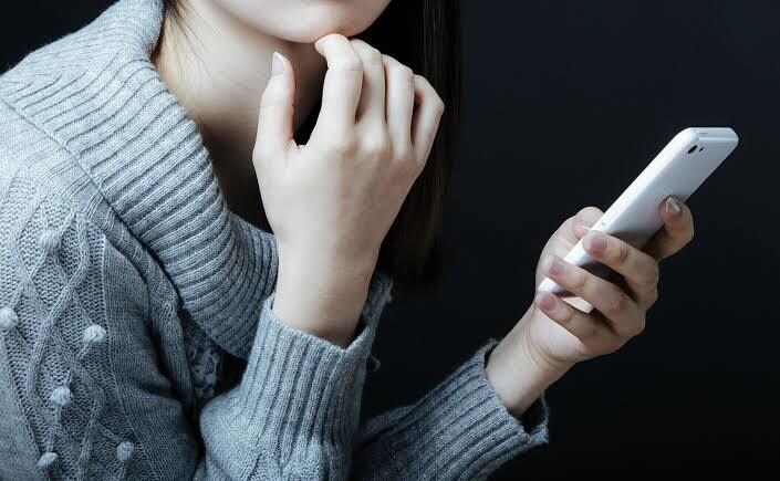 携帯・インターネットの料金見直します 現役通信営業マンが、ご家計の見直しお手伝いいたします。 イメージ1