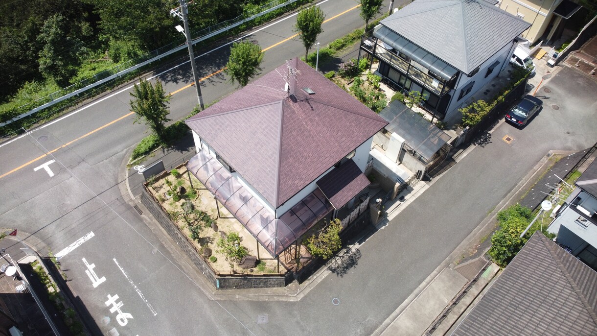 ドローンによる空撮をいたします 宣伝、イベント、家屋屋根点検調査、パンフレット撮影 イメージ4